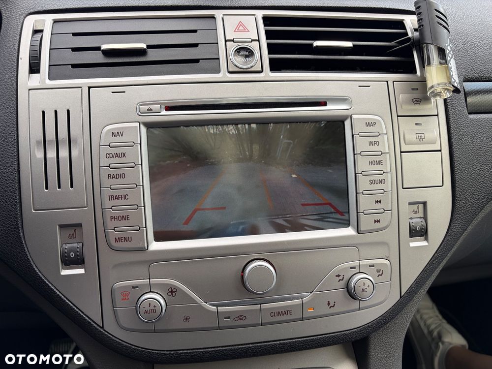 Ford Kuga 2.0 TDCi 4x4 Individual - 4