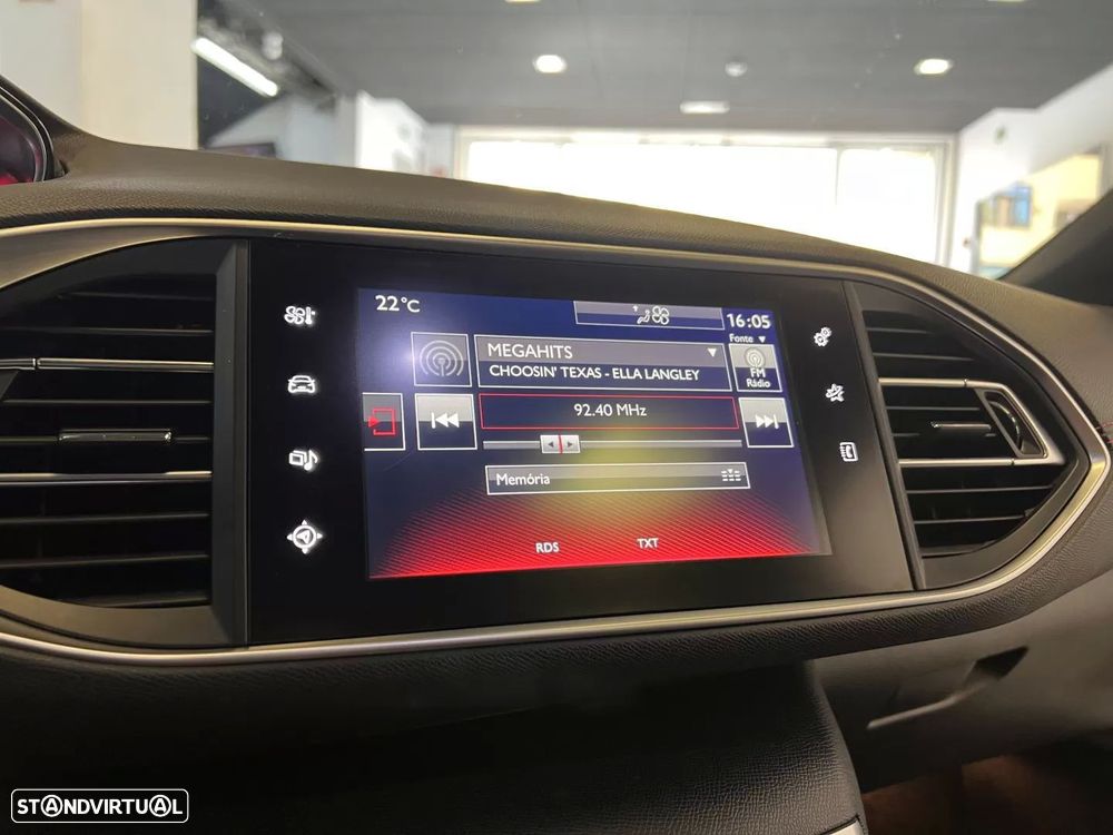 Peugeot 308 1.2 PureTech GT Line - 14