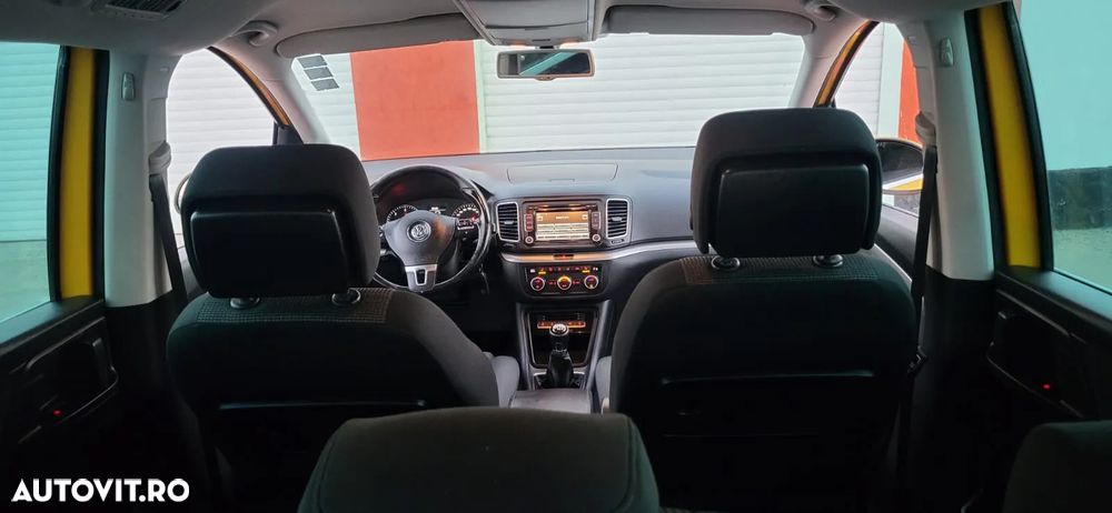 Volkswagen Sharan 2.0 TDI 4MOTION BlueMotion Technology Comfortline - 6