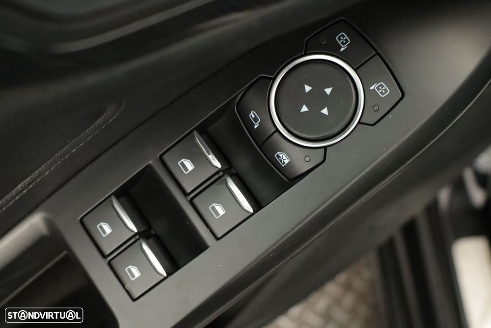 Ford Focus 1.0 EcoBoost ST-Line - 19