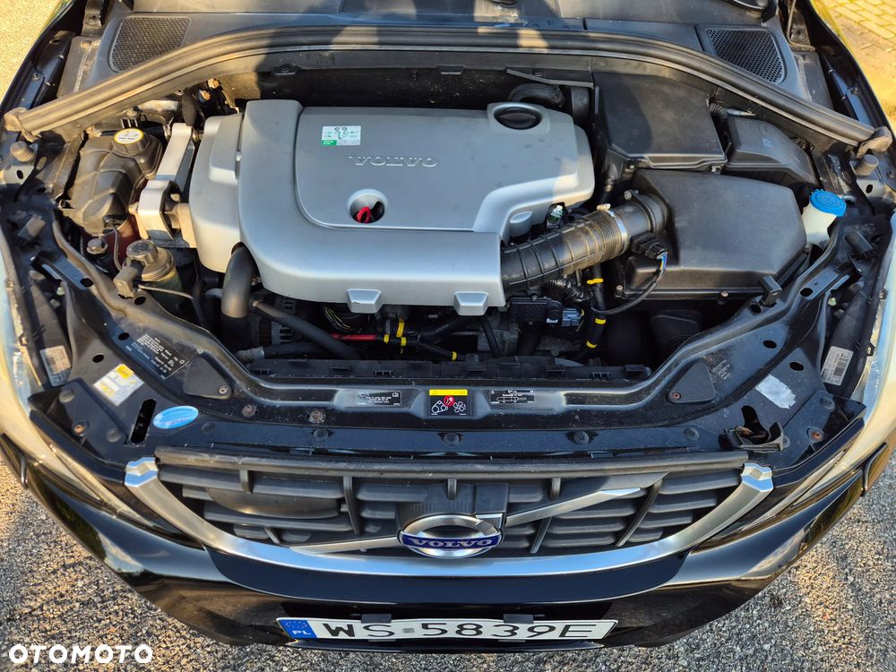 Volvo XC 60 D5 AWD Summum - 5