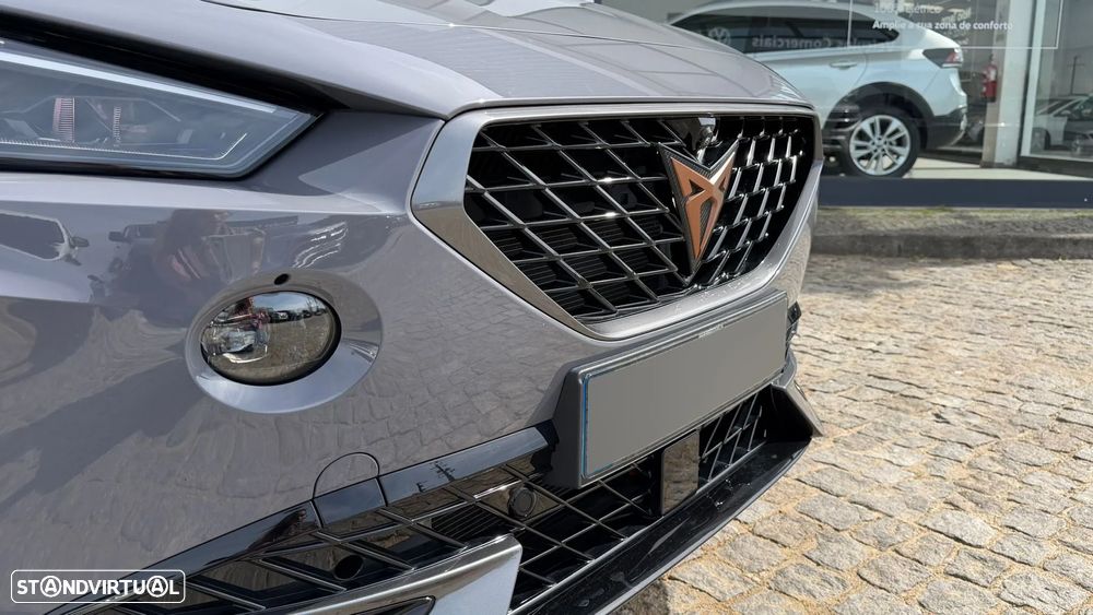 Cupra Formentor 1.4 e-Hybrid DSG VZ - 29