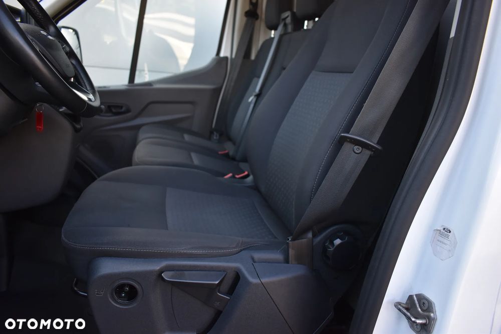 Ford TRANSIT - 12