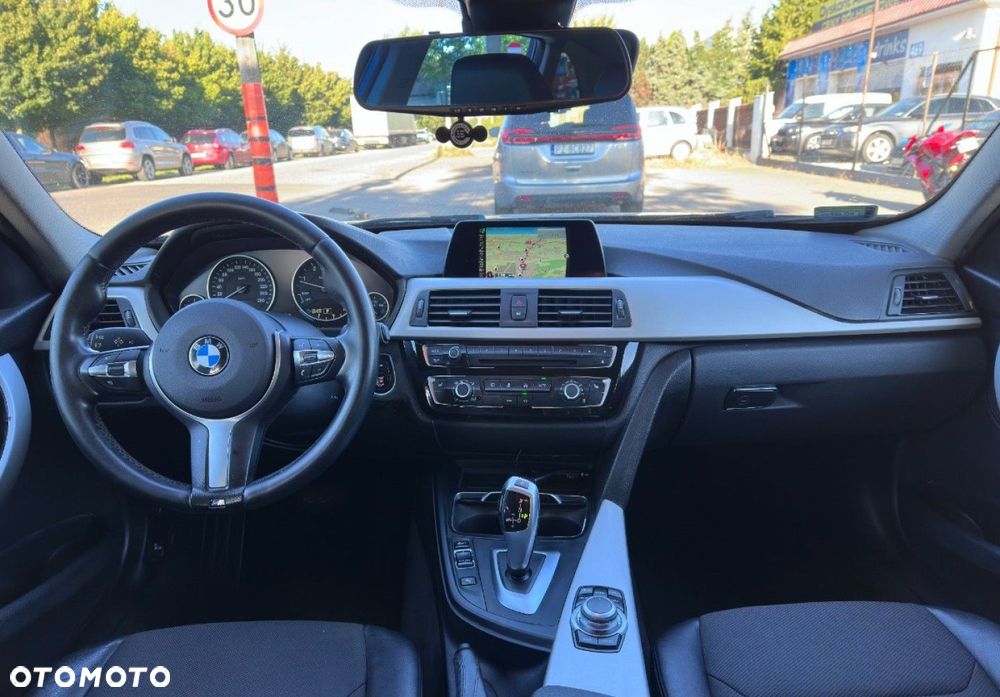 BMW Seria 3 - 11