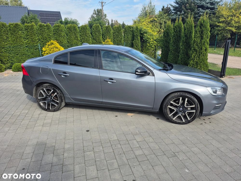 Volvo S60 - 2
