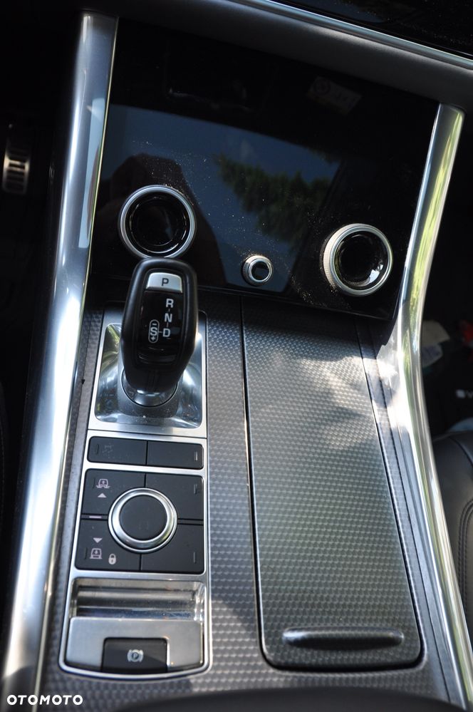 Land Rover Range Rover Sport S 3.0 SD V6 HSE Dynamic - 31