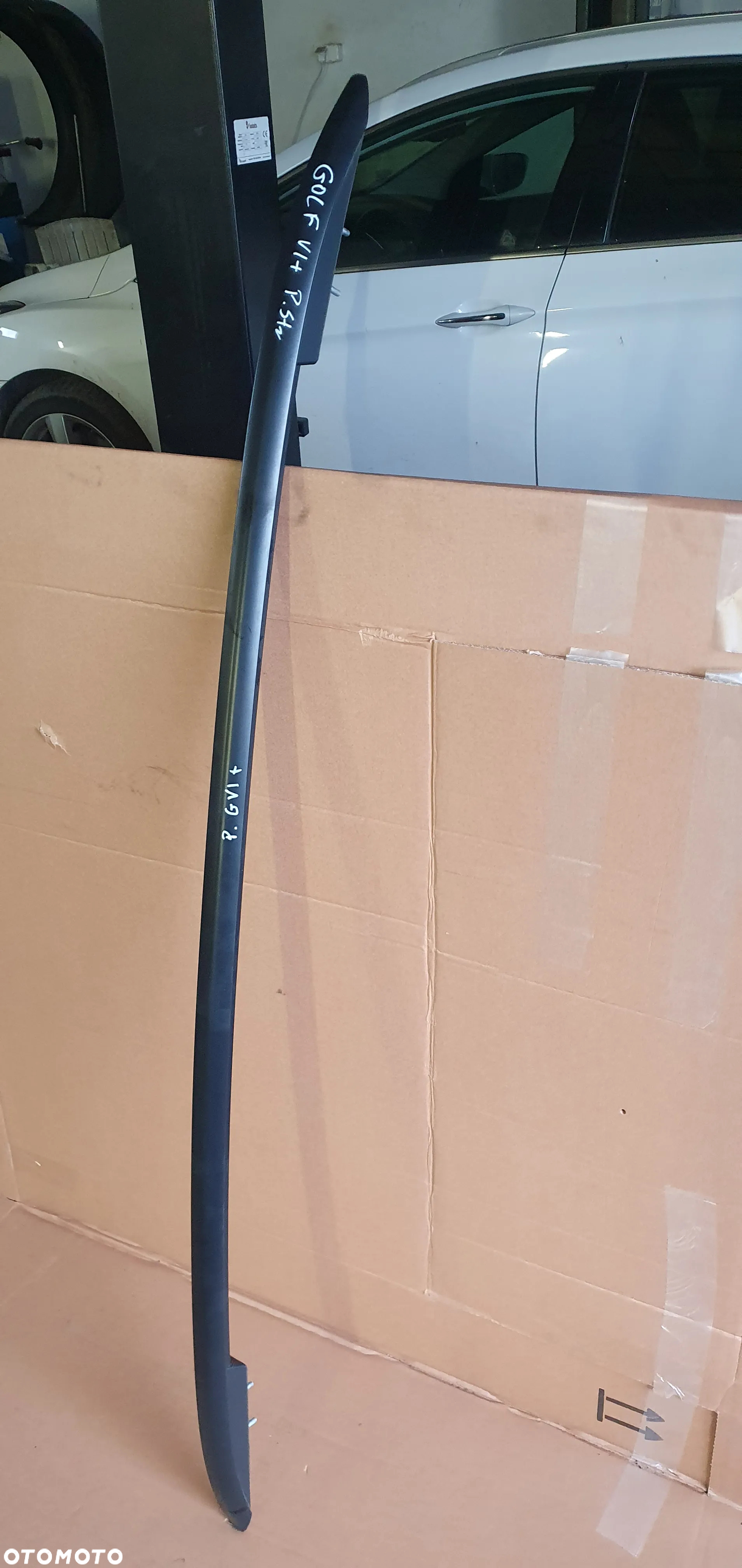 Reling dachowy prawy VW Golf VI 6 Plus - 3