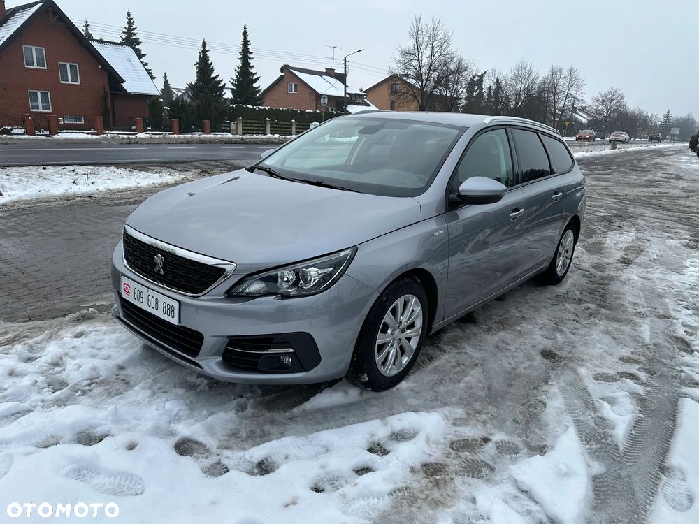 Peugeot 308 PureTech 110 Stop & Start Style