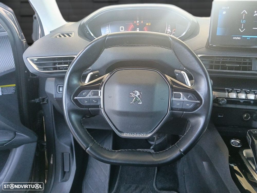 Peugeot 3008 1.5 BlueHDi Allure Pack EAT8 - 8