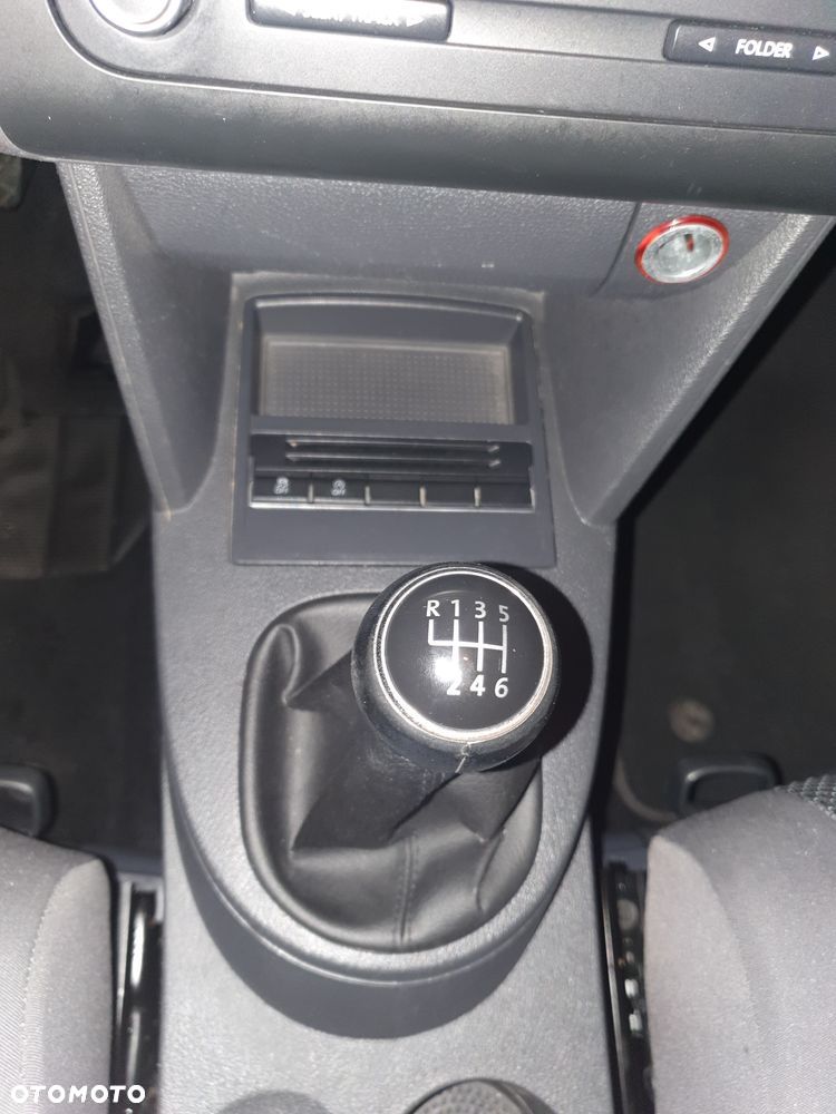 Volkswagen Touran 1.6 TDI DPF BlueMot Comfortline - 15