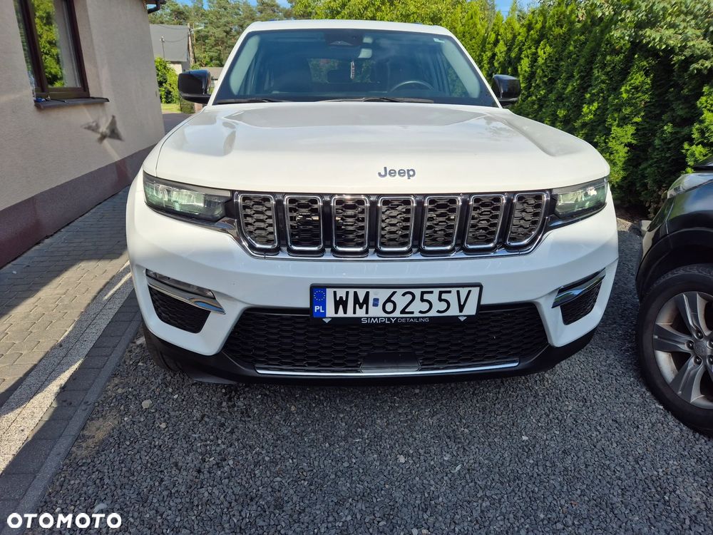 Jeep Grand Cherokee - 8