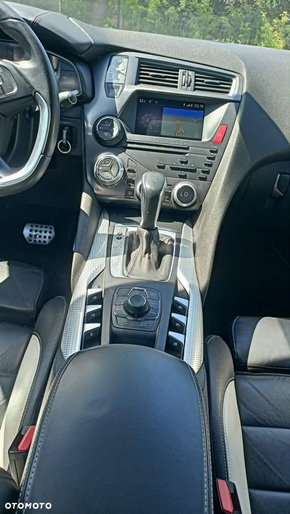 Citroën DS5 2.0 HDi SportChic - 23