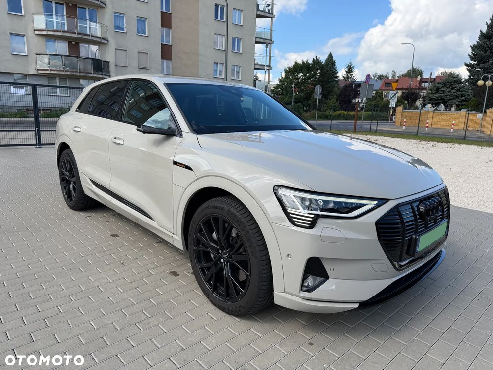 Audi e-tron - 9