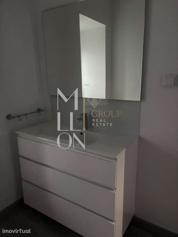 Apartamento T1 totalmente reconstruído no centro histórico da vila do - Grande imagem: 4/9