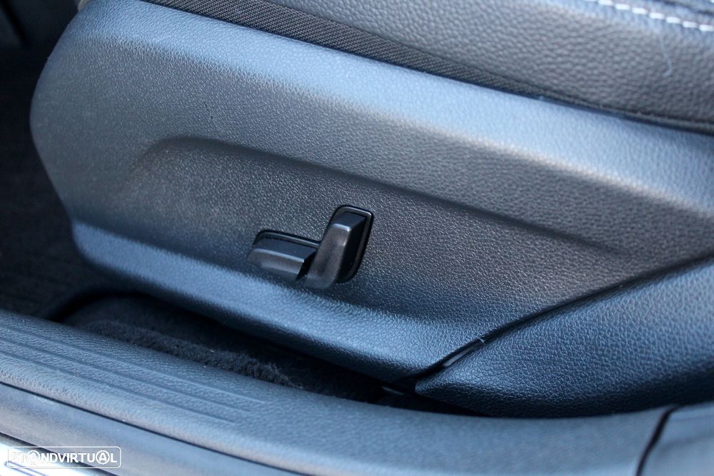 Mercedes-Benz C 350 e - 19