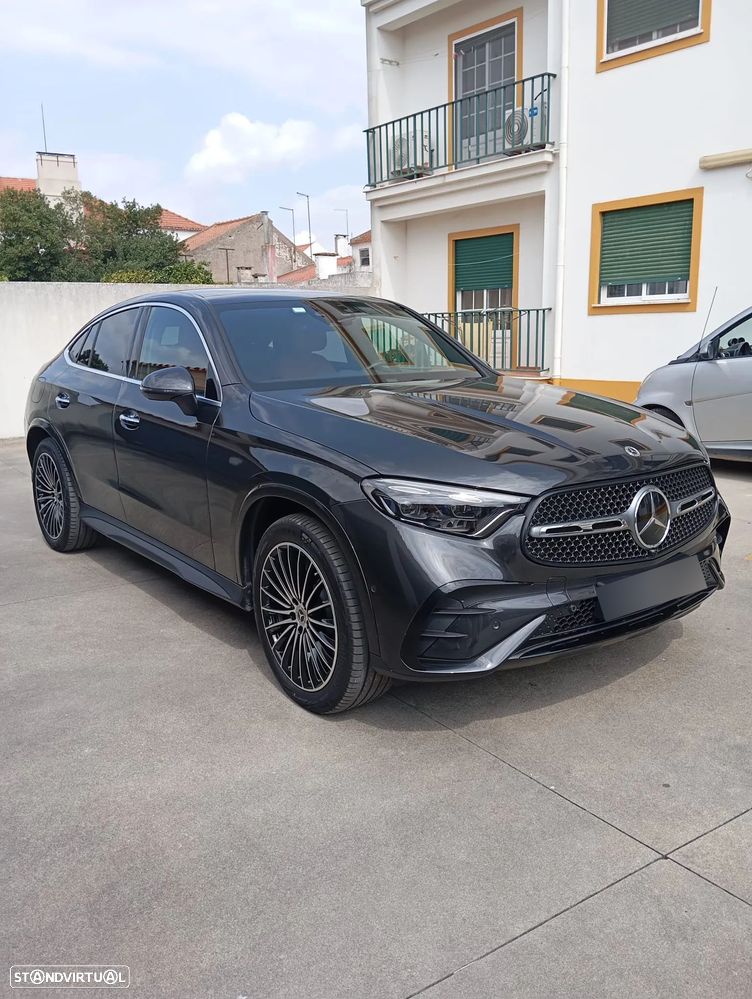 Mercedes-Benz GLC 300 de Coupe 4Matic - 4