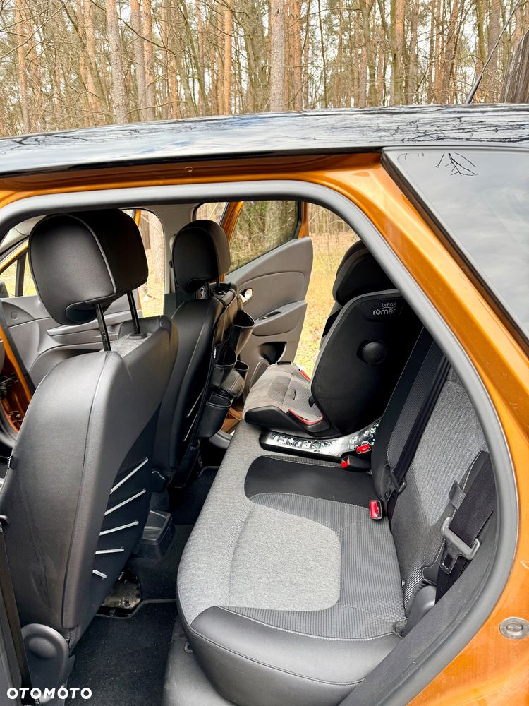 Renault Captur 1.2 Energy TCe Intens EDC - 31