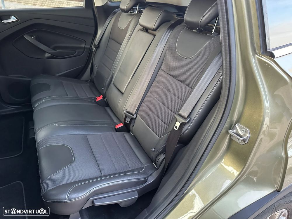 Ford Kuga 2.0 TDCi 4x4 Aut. Titanium - 8