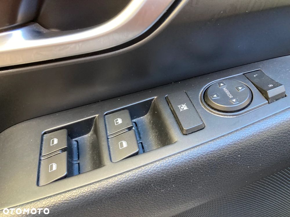 Hyundai i30 1.4 BlueDrive Classic + - 16