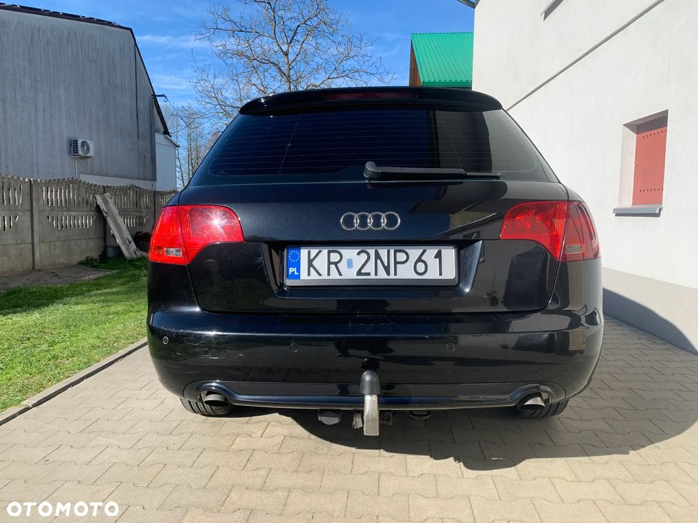 Audi A4 Avant 2.0 TDI DPF Quattro - 24