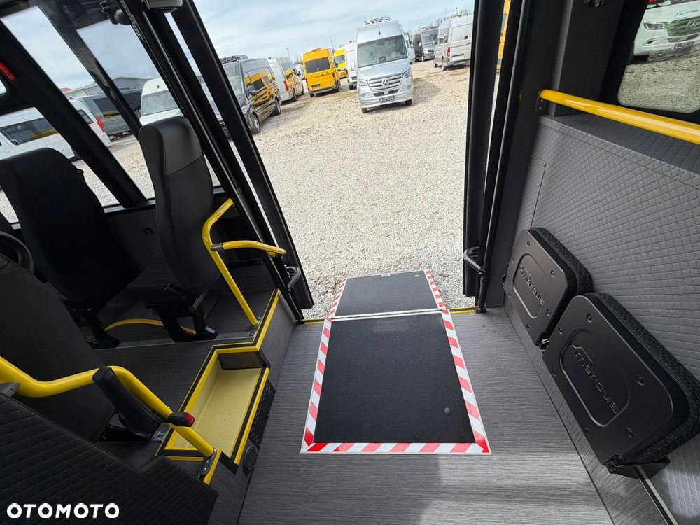 Mercedes-Benz Sprinter CITY - 10