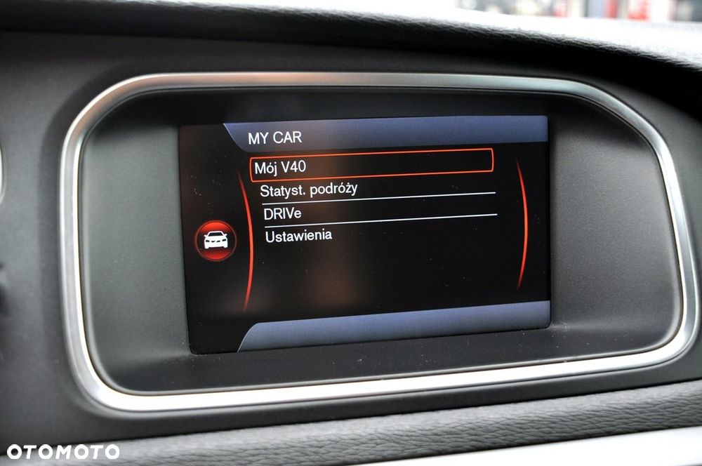 Volvo V40 D2 Momentum - 34