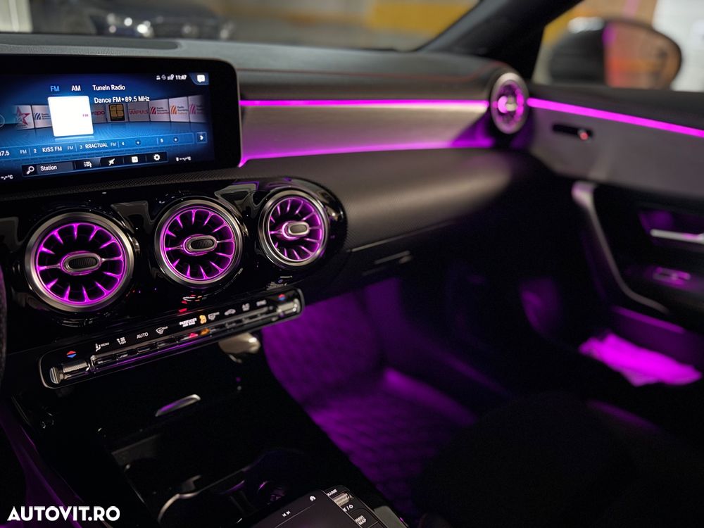 Mercedes-Benz CLA 180 7G-DCT AMG Line - 9