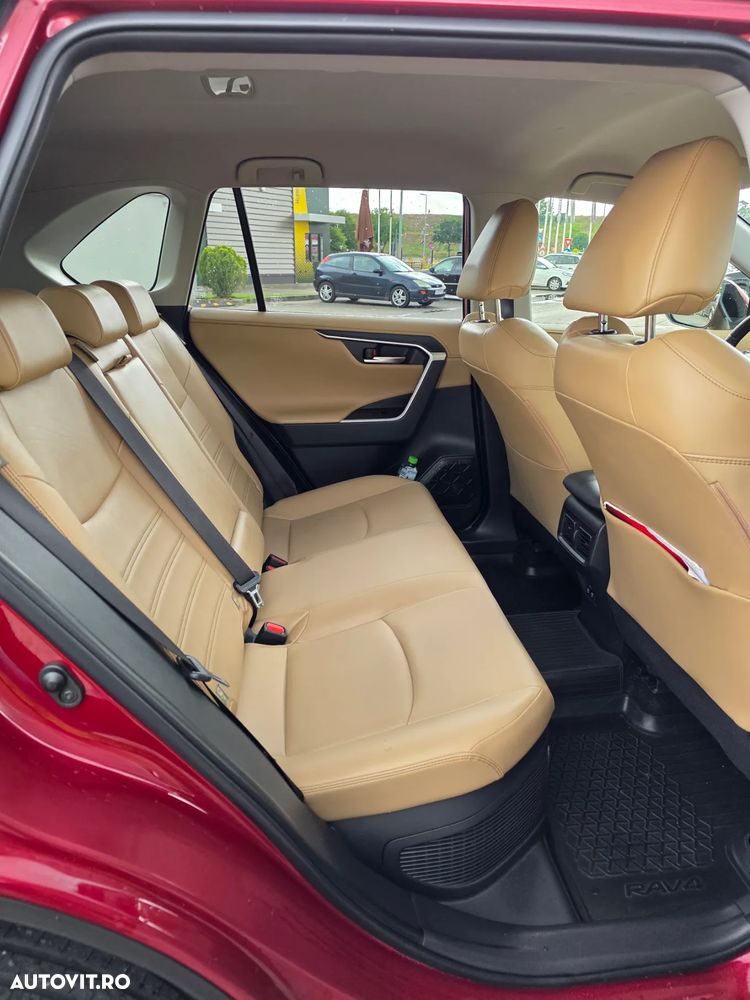 Toyota RAV4 2.5 Hybrid VVT-iE 4x4 Luxury - 6