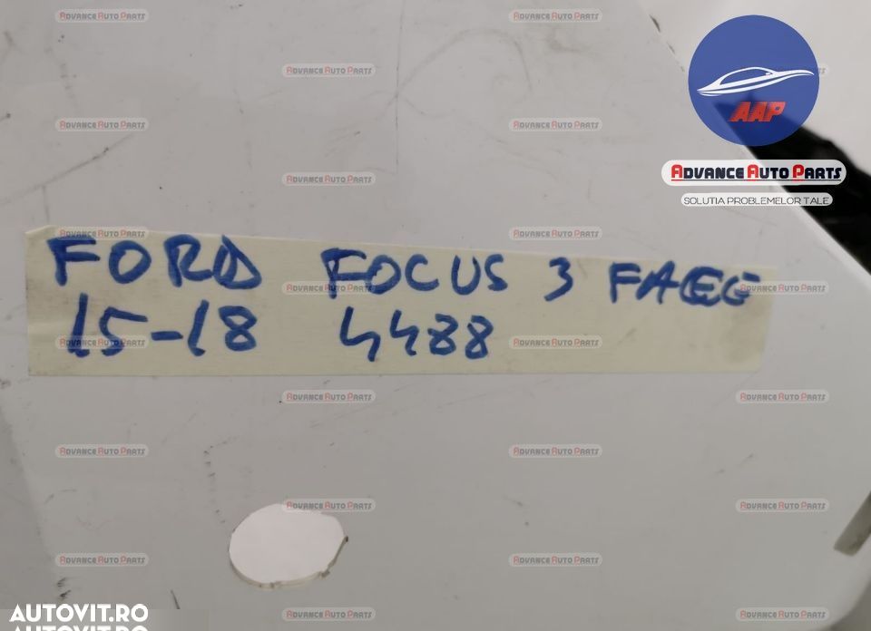 Bara fata cu senzori Lark si spalatori - in stare buna Ford Focus 3 (f - 6