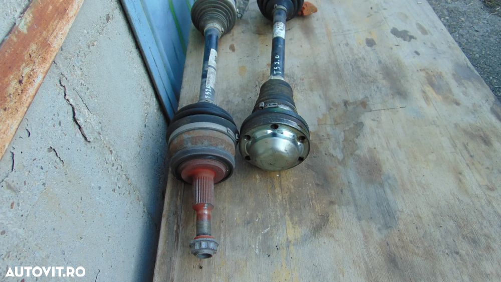 Planetare stanga dreapta VW Transporter T5 2.0 5+1  viteze,an 2013 cod 7E0407272S-7E0407271 - 4