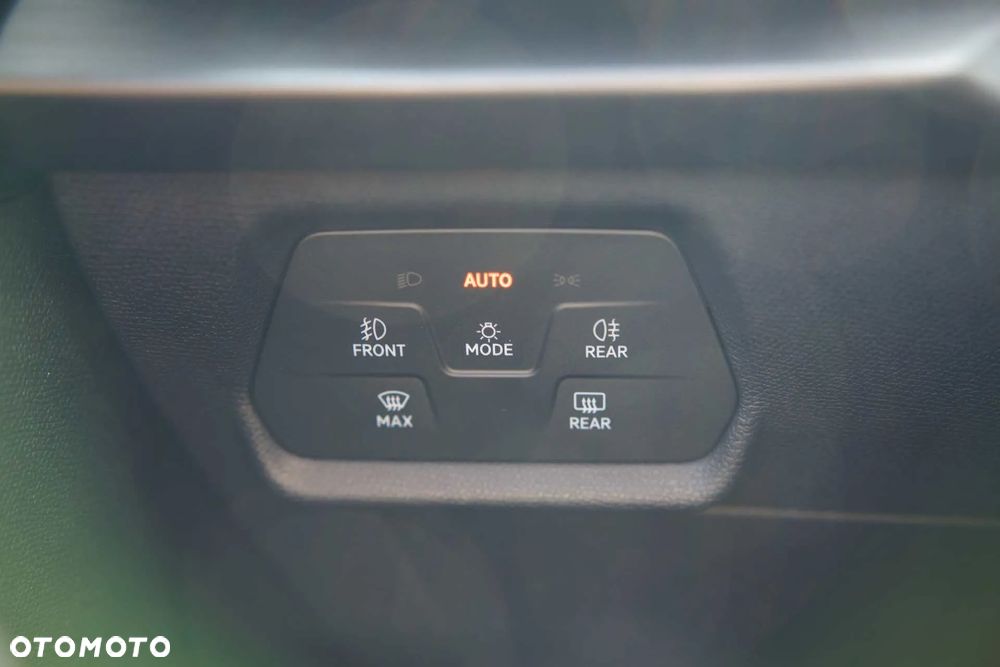 Cupra Formentor ver-vz-1-4-e--hybrid-dsg - 17