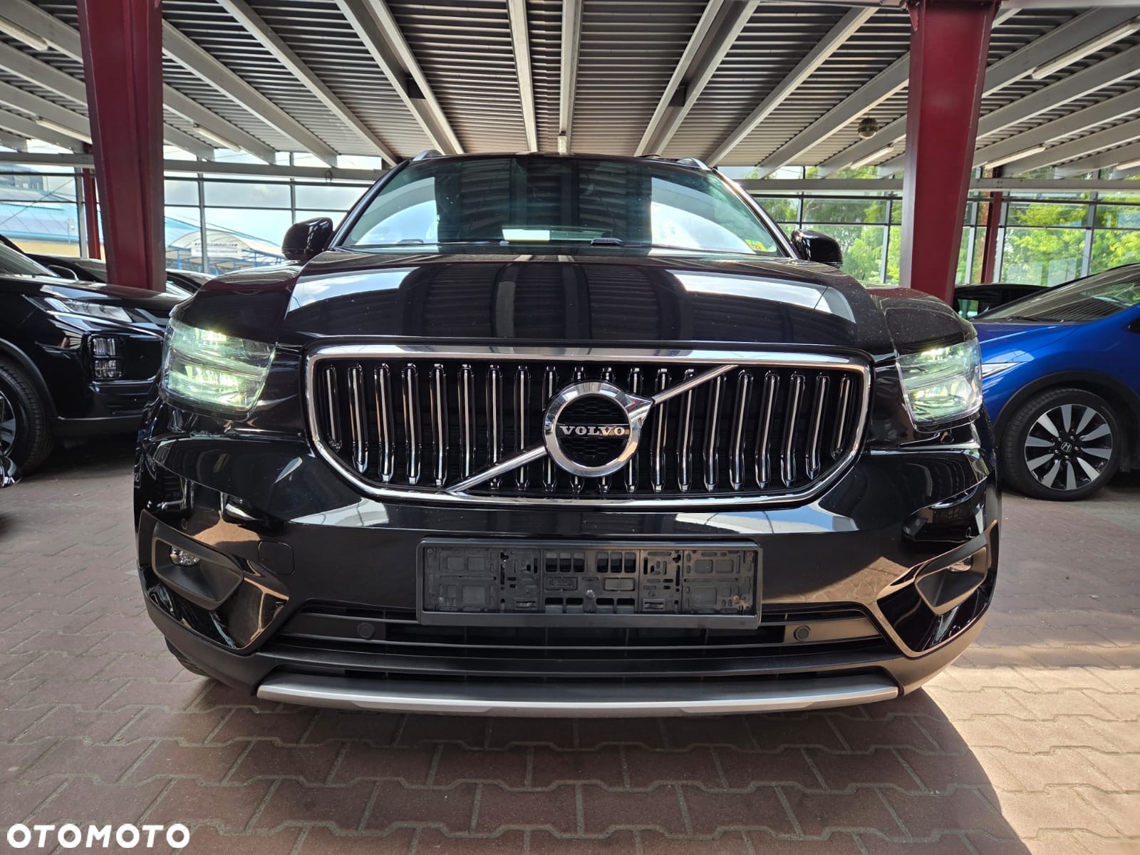 Volvo XC 40 T4 AWD - 2