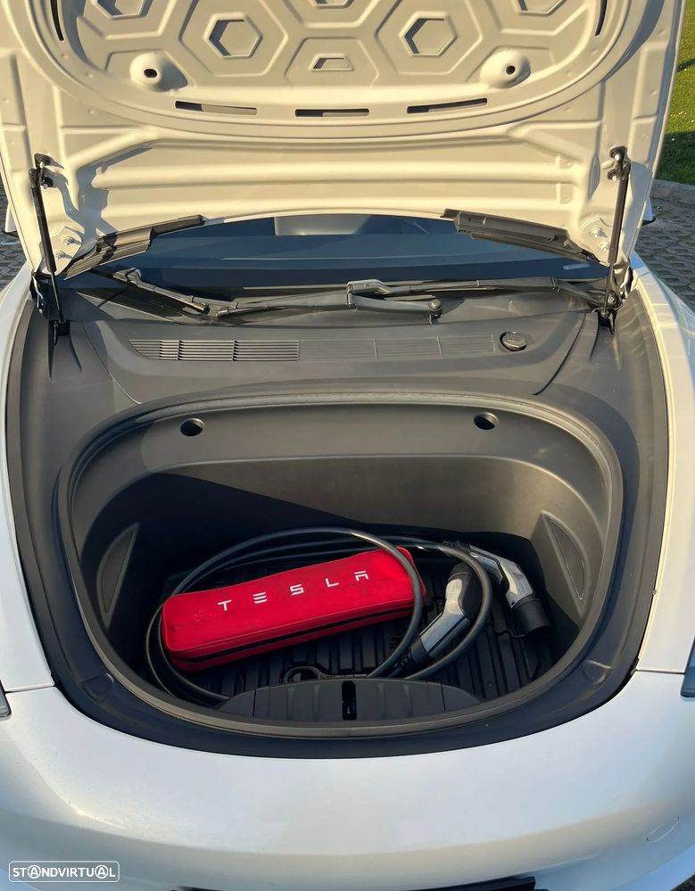 Tesla Model 3 Performance Dual Motor AWD - 18