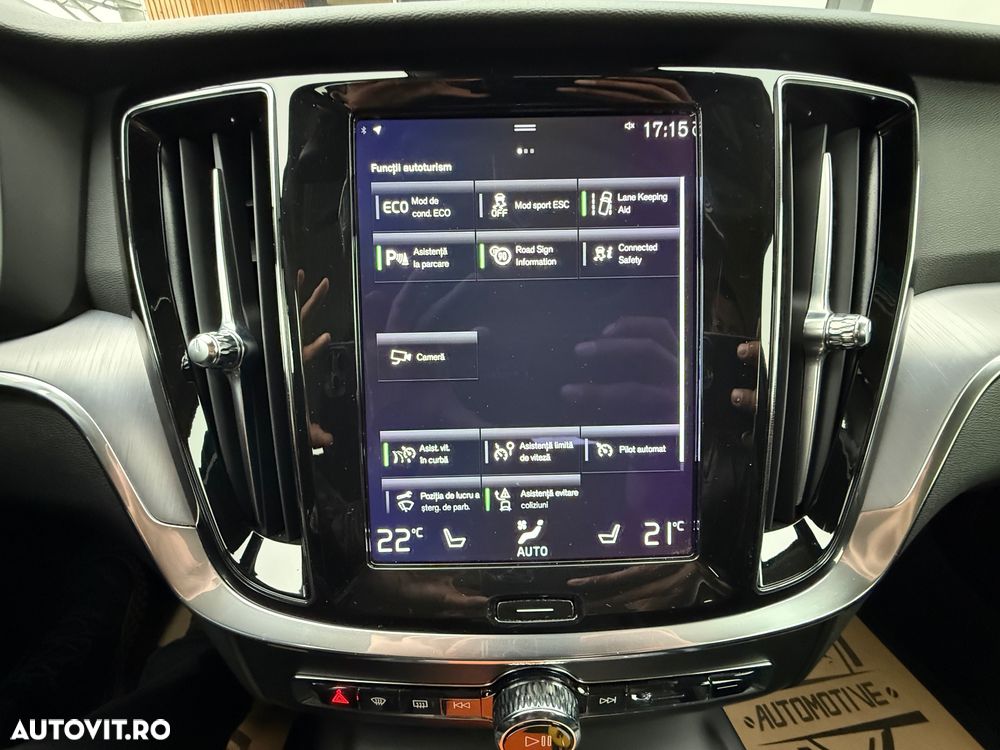 Volvo V60 B3 B DKG Momentum Pro - 27