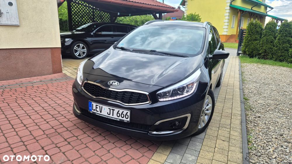 Kia Ceed 1.0 T-GDI ISG Dream-Team Edition - 7