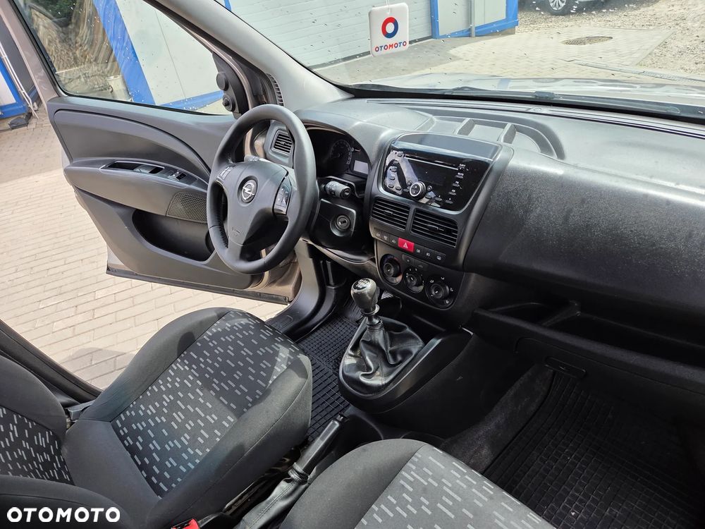 Opel Combo 1.6 CDTI Enjoy - 20