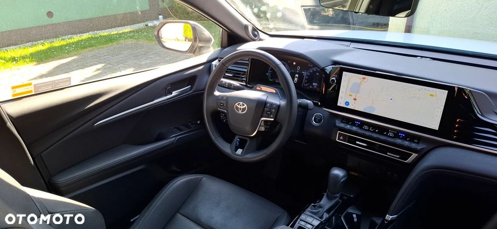 Toyota Camry 2.5 Hybrid Prestige CVT - 23