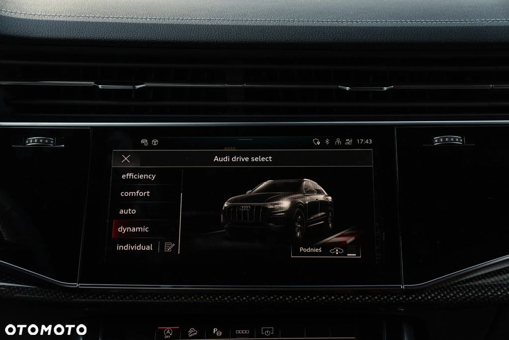 Audi SQ8 - 34