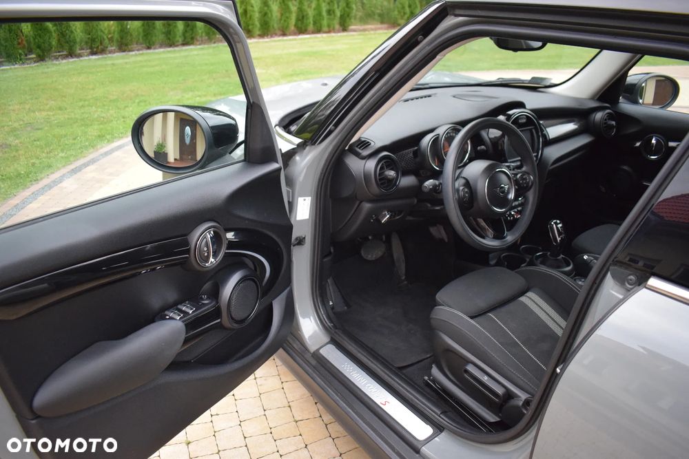 MINI Cooper S Standard - 11