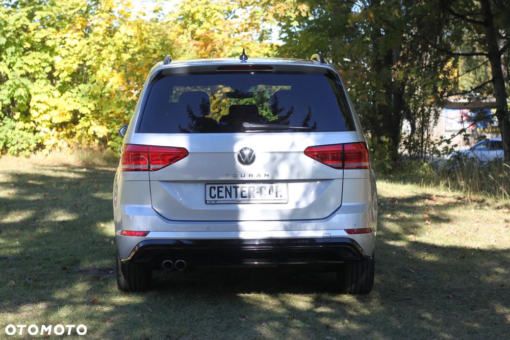 Volkswagen Touran - 8