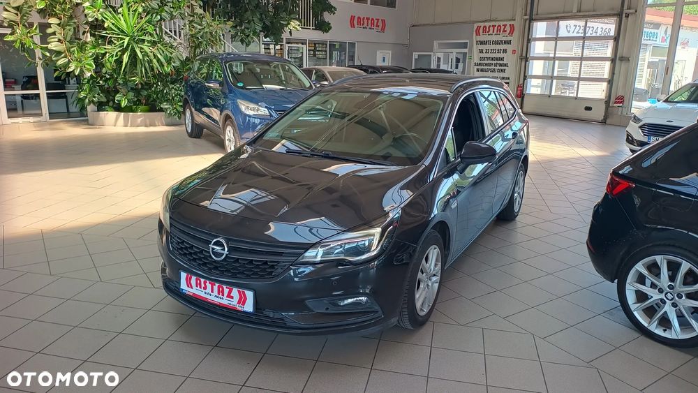 Opel Astra 1.4 T Elite - 9