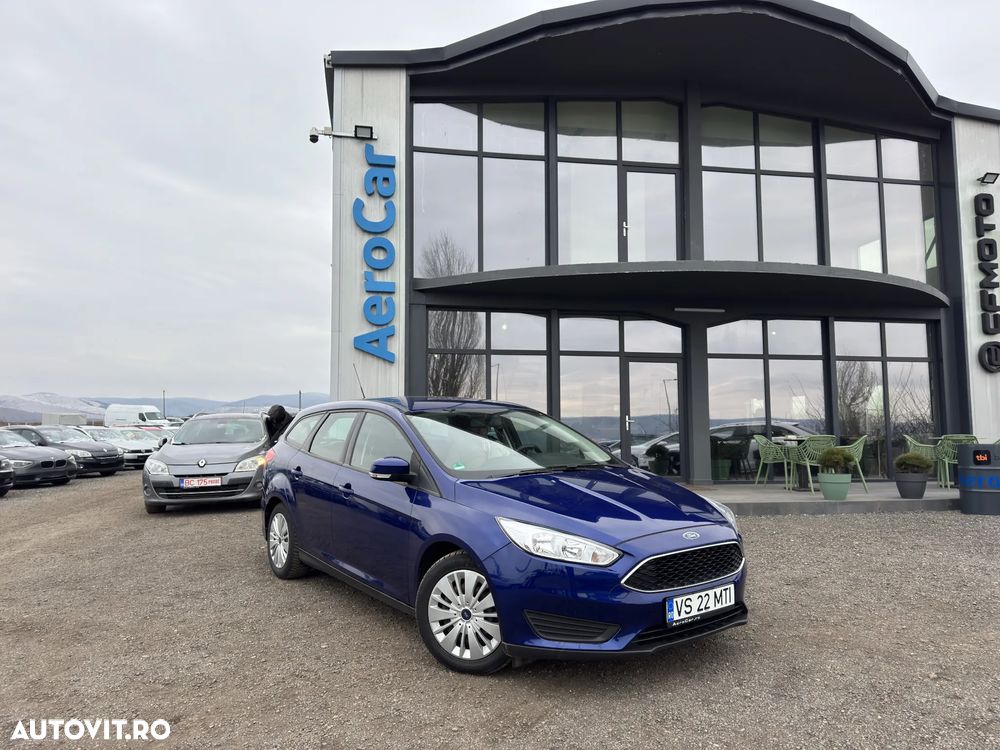 Ford Focus 1.0 EcoBoost Trend - 6