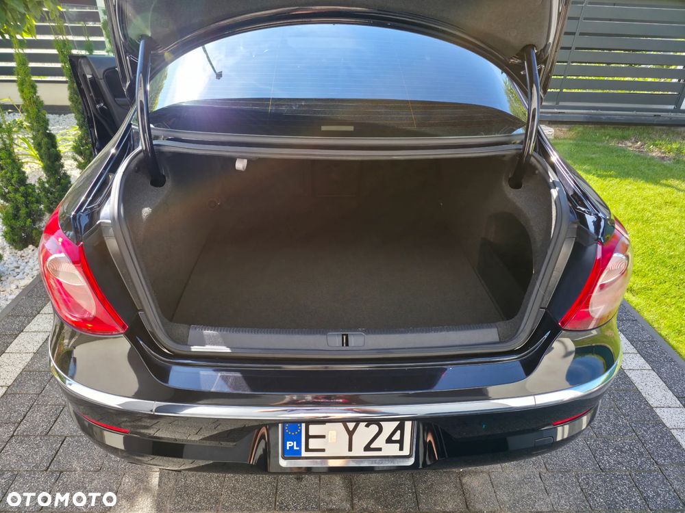 Volkswagen CC 2.0 TSI DSG - 13
