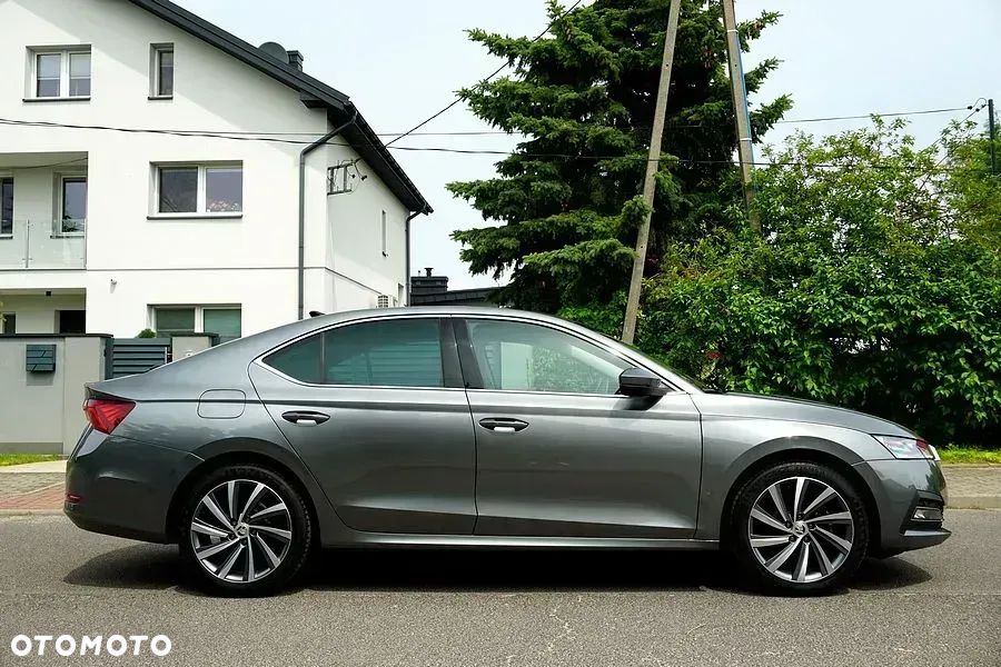 Skoda Octavia 1.5 TSI e-TEC DSG Selection Plus - 1