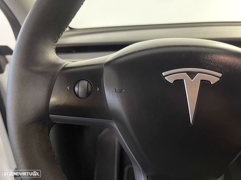 Tesla Model Y Tração Traseira - 20