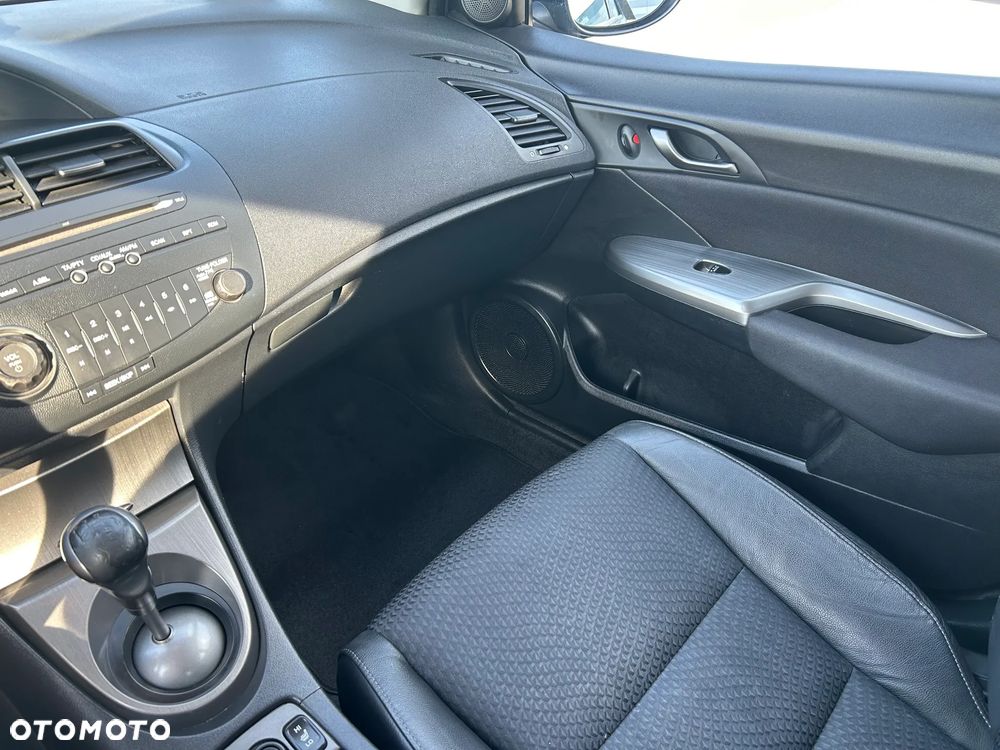 Honda Civic 1.8 GT Special Edition - 38