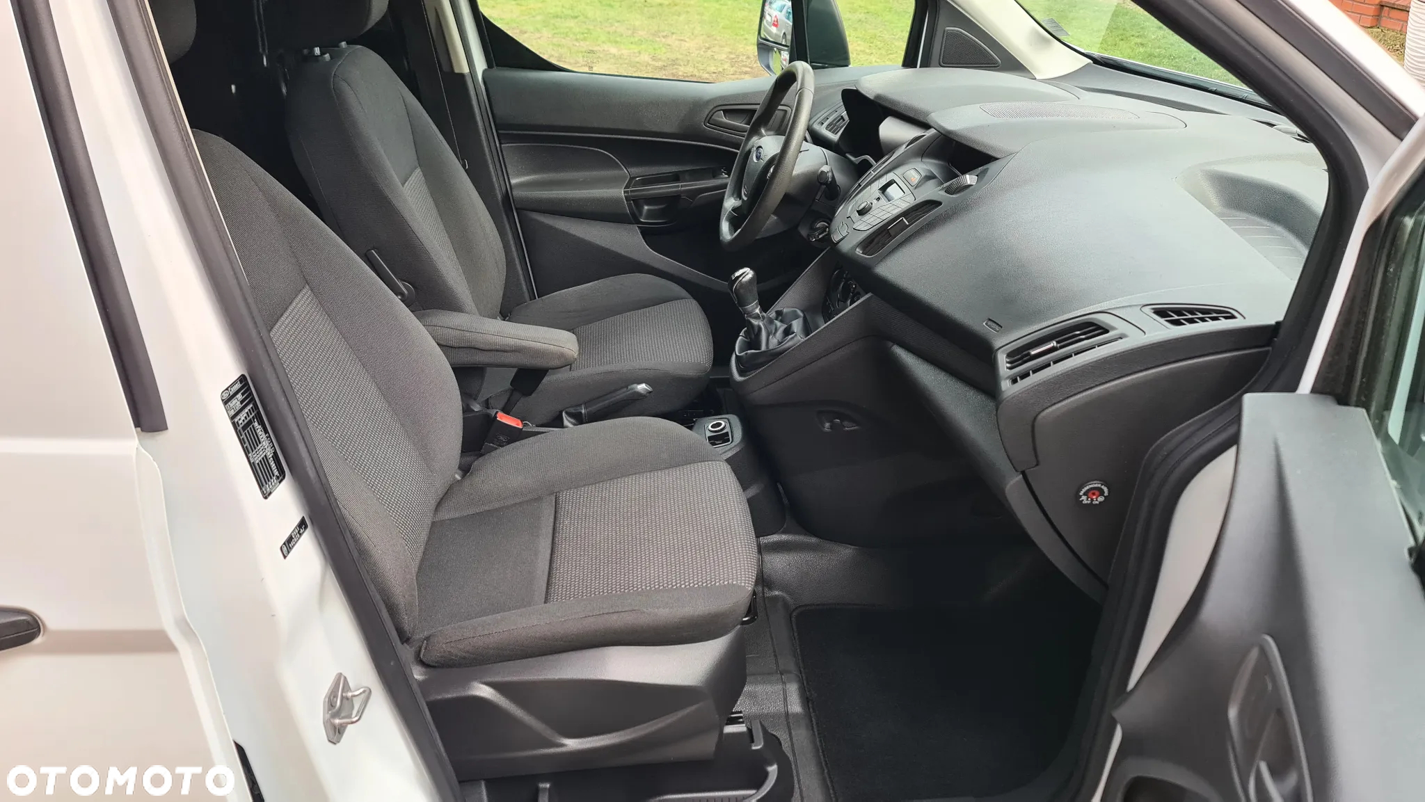Ford TRANSIT CONNECT KLIMATYZACJA WEBASTO HAK PIĘKNY - 14