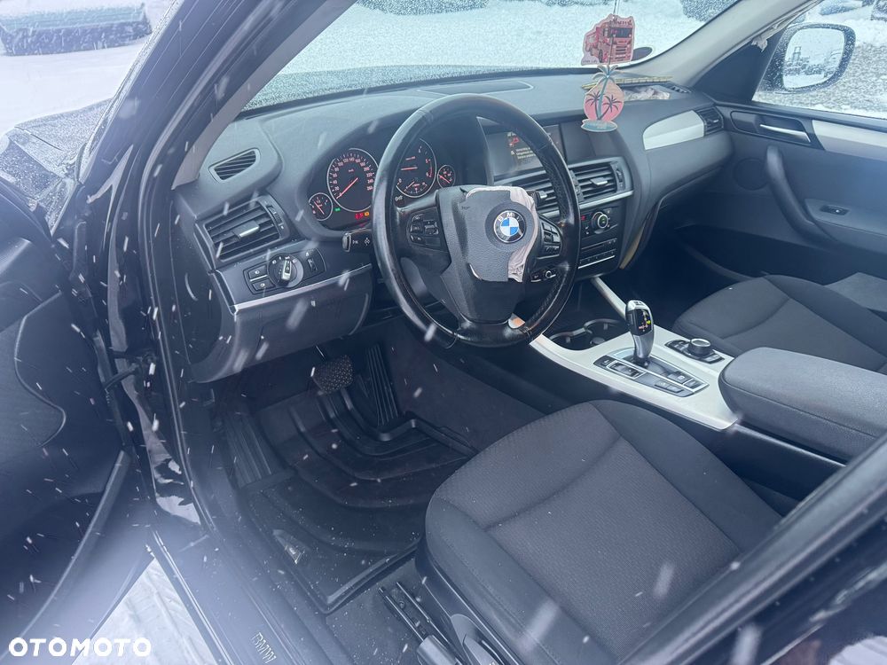 BMW X3 xDrive20d - 8
