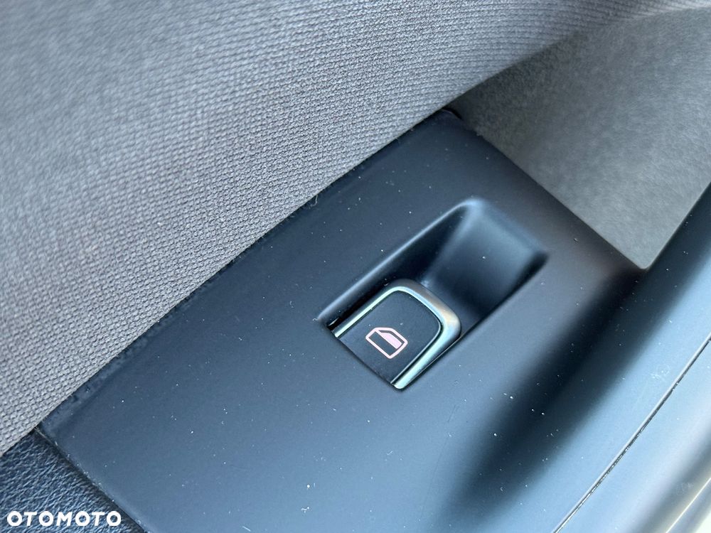 Audi Q3 2.0 TDI - 27