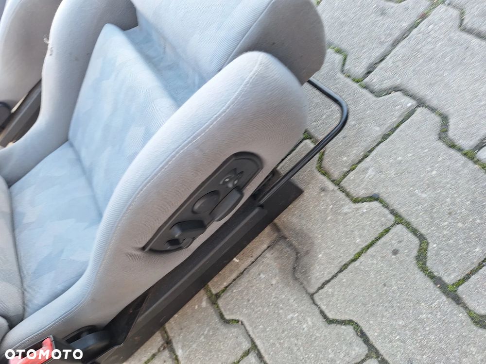 FOTEL LEWY PRAWY PRZÓD KIEROWCY PODŁOKIETNIK VW - 6
